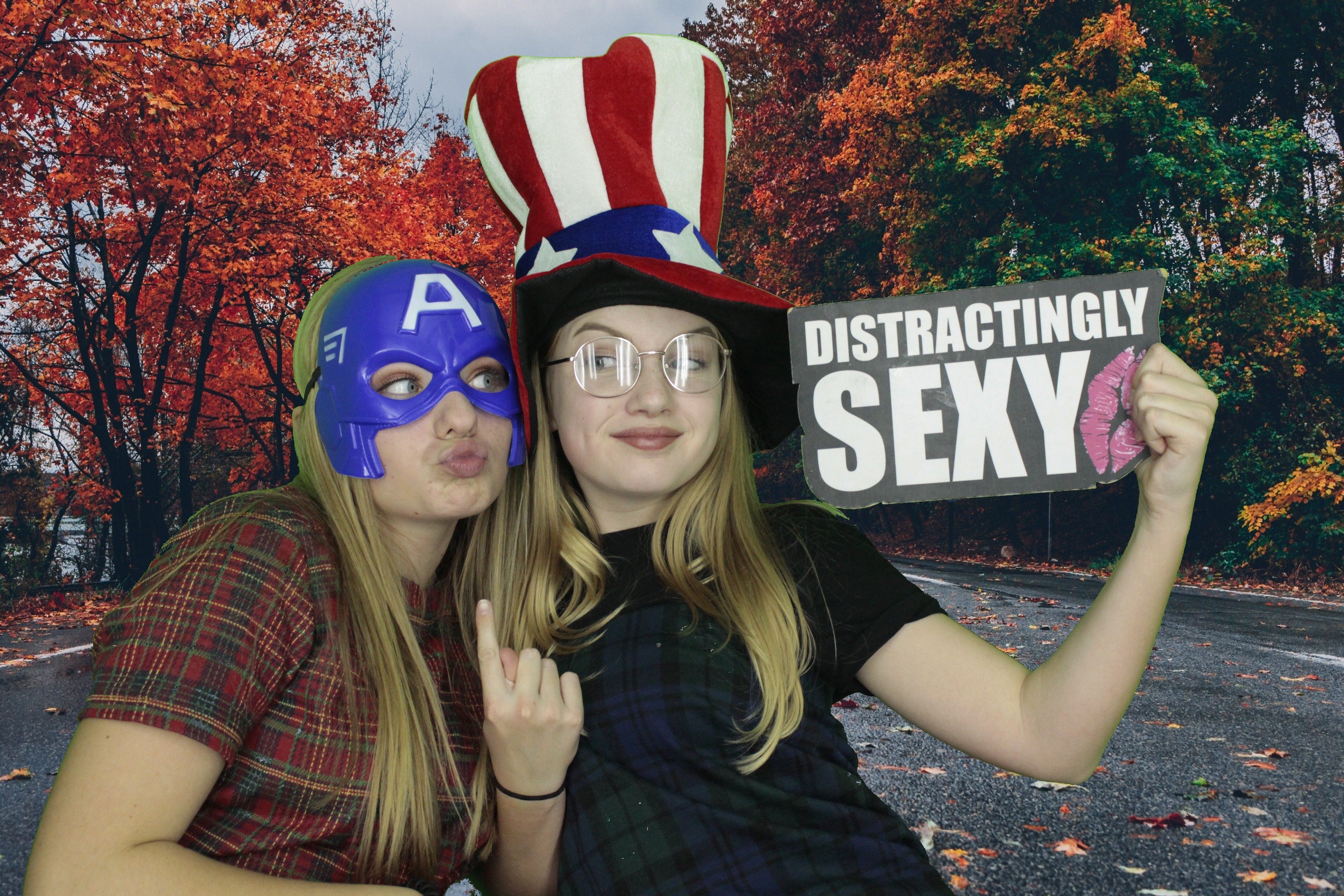 Sams 30th Netflix Party | View more photos from the event at gallery.myphotoboothexperience.co.uk/u/MyPhotoBoothExperienceLtd/Sams-30th-Netflix-Party